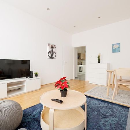 Charming Apartment Near Center Vienna Exterior photo